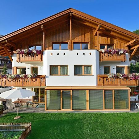 Apartments Burvel Selva di Val Gardena Zewnętrze zdjęcie