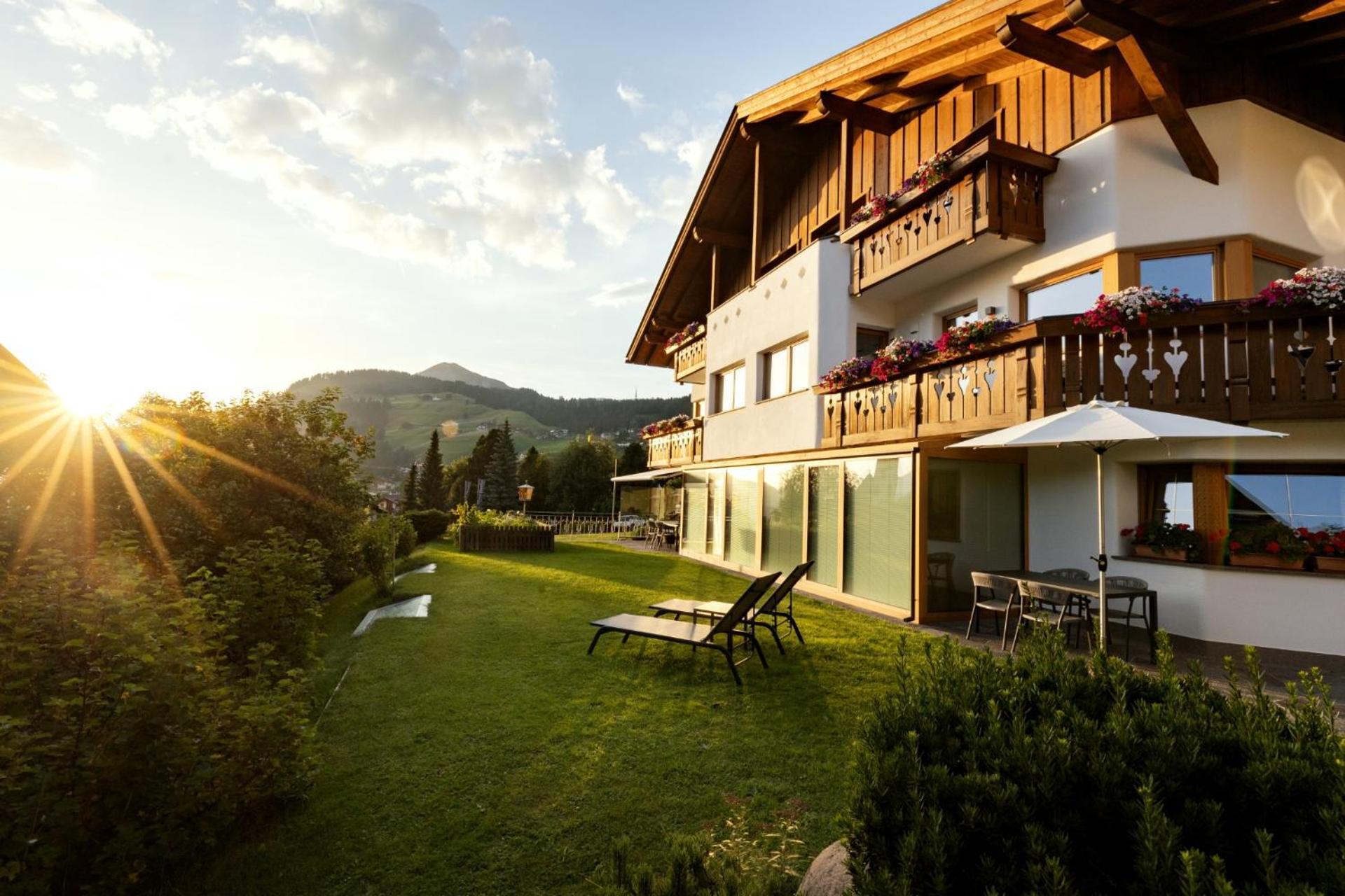 Apartments Burvel Selva di Val Gardena Zewnętrze zdjęcie
